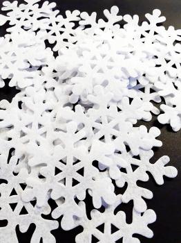 24 weiße Filz Schneeflocken Kristall